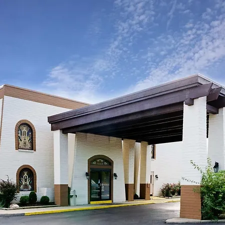 Travelodge Dayton Airport